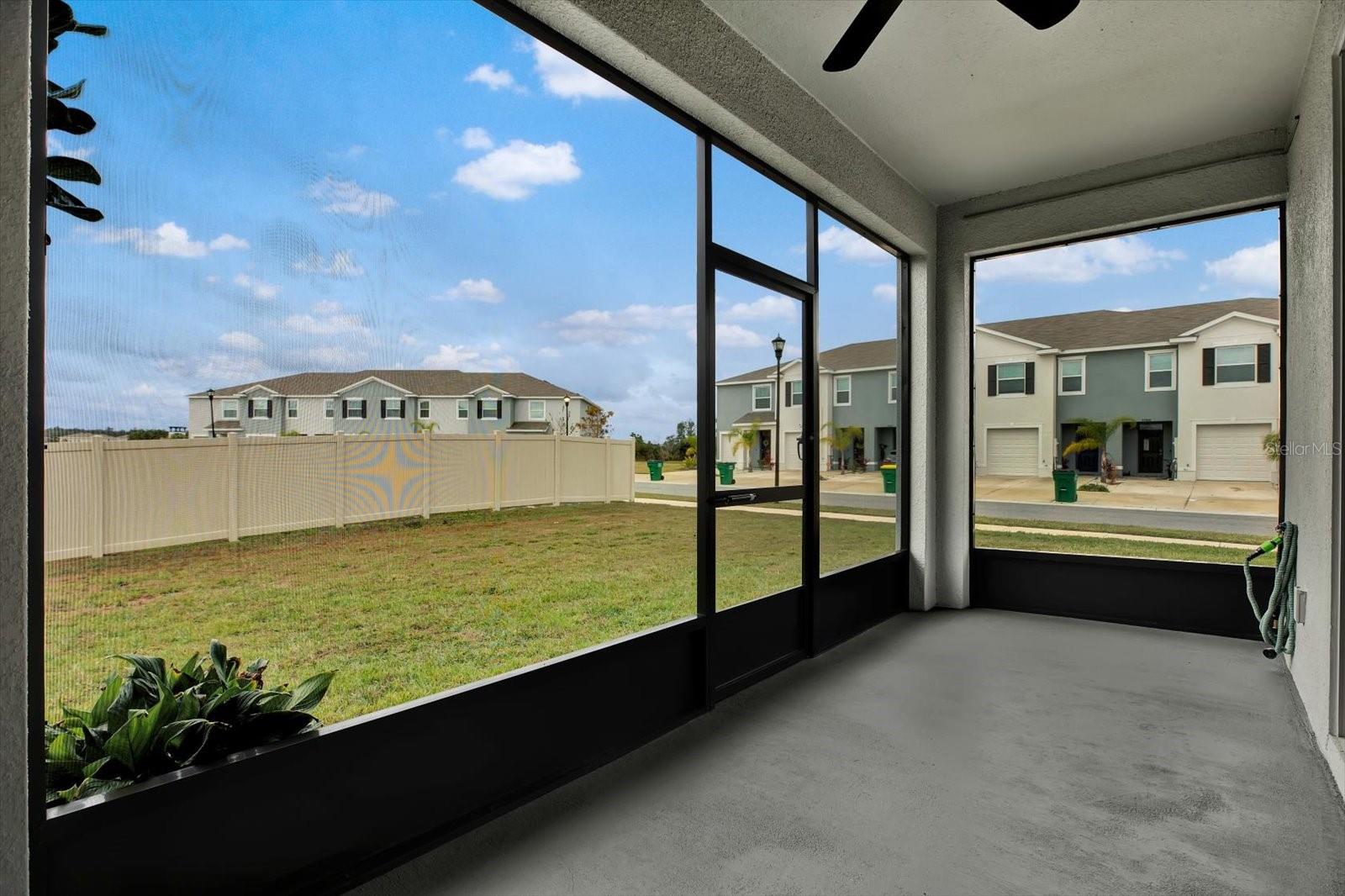 Image 30 of 52 For 33018 Frosted Clover Way