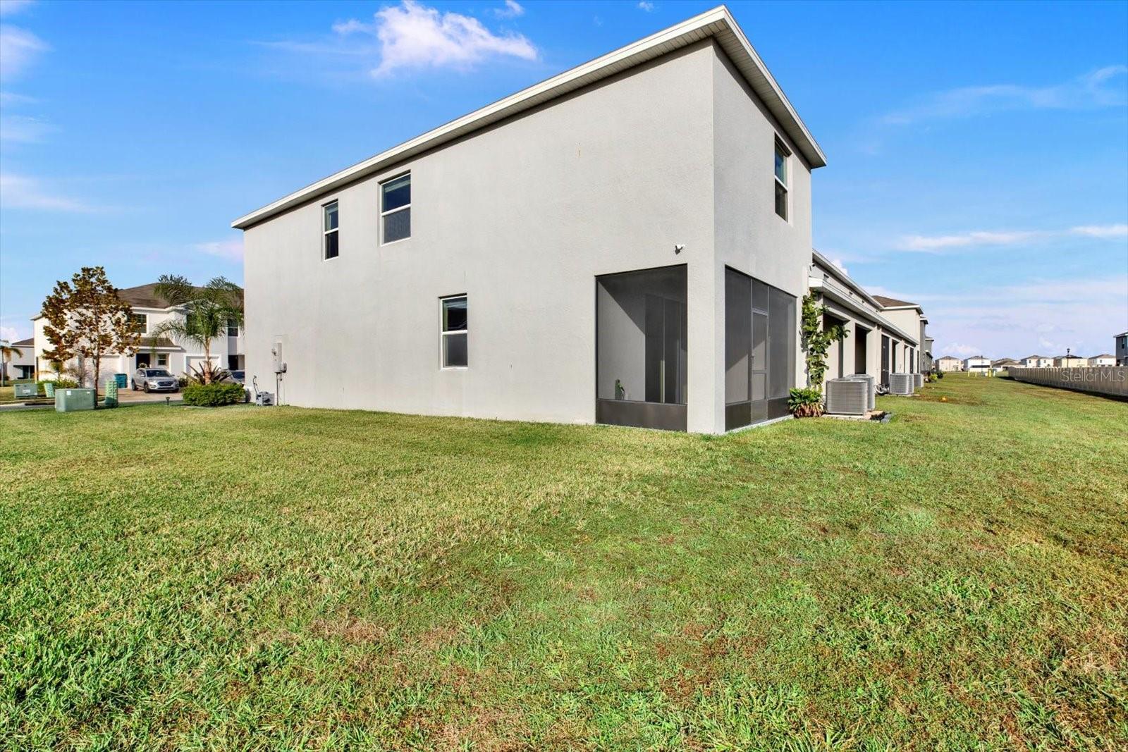 Image 33 of 52 For 33018 Frosted Clover Way