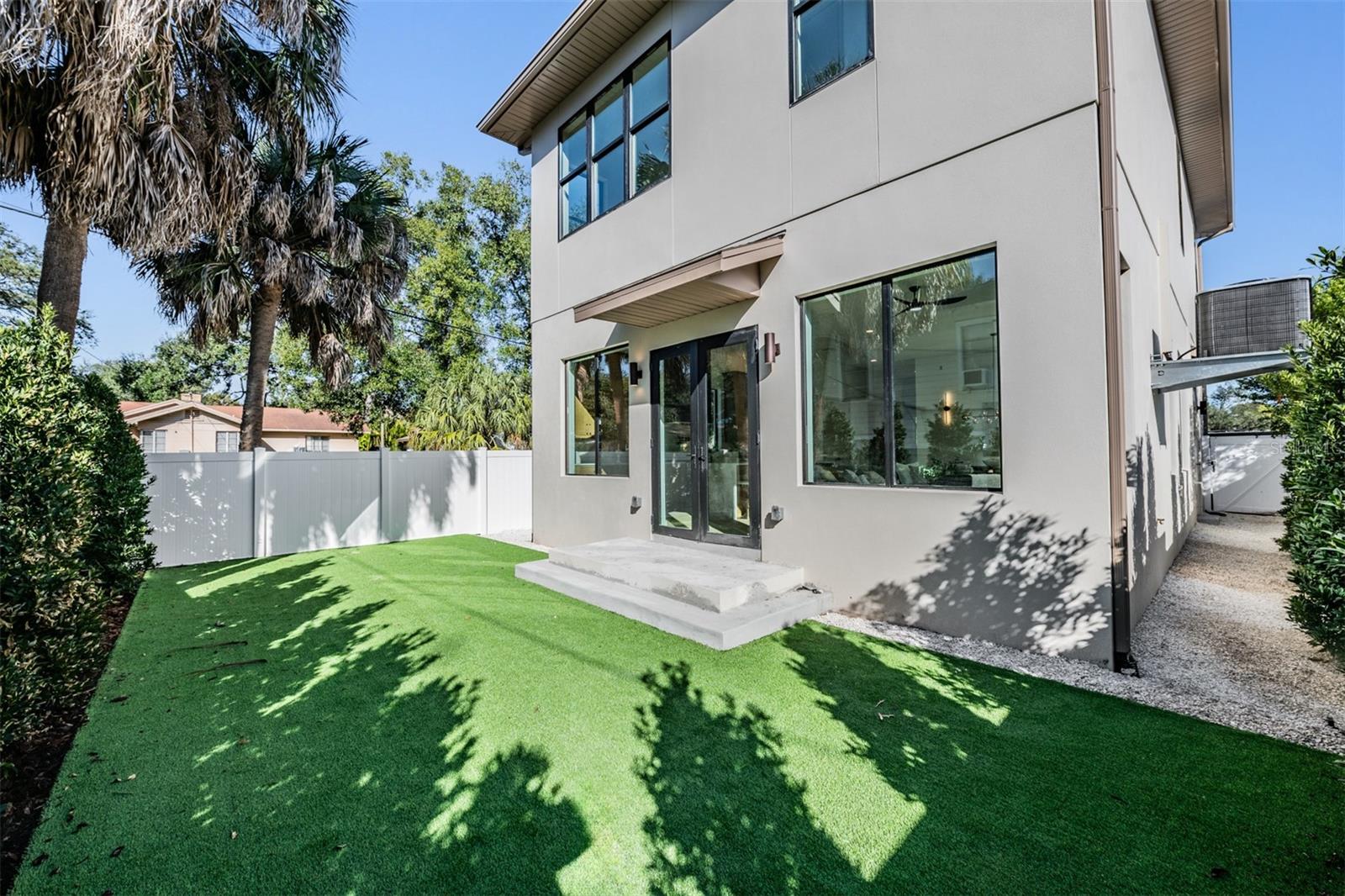 Image 16 of 18 For 3304 Highland Avenue