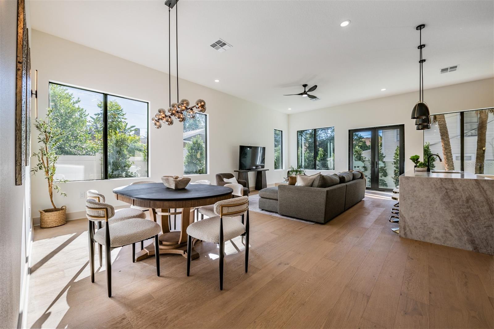 Image 3 of 18 For 3304 Highland Avenue