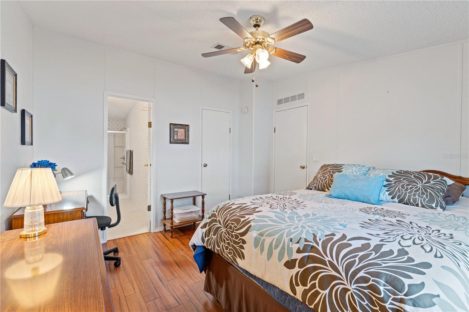 Image 20 of 50 For 6136 Ridgeway Drive