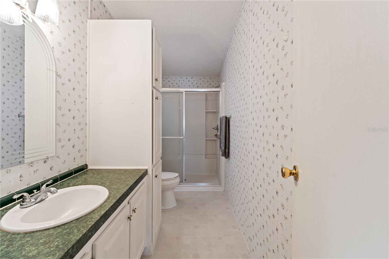 Image 22 of 50 For 6136 Ridgeway Drive