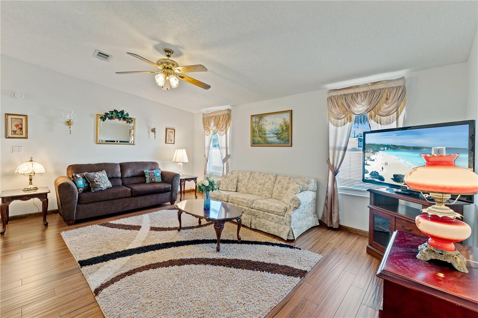 Image 3 of 50 For 6136 Ridgeway Drive