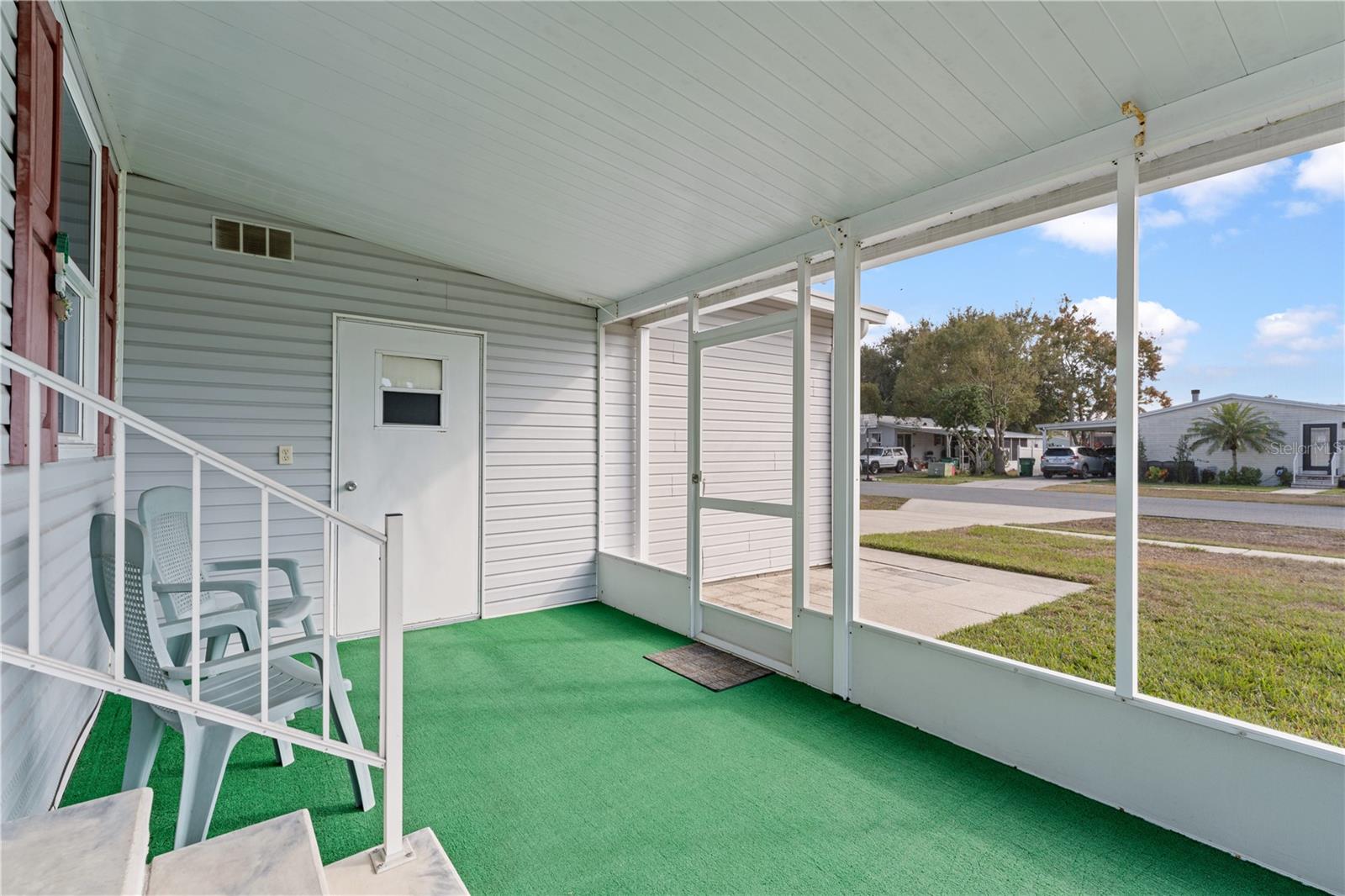 Image 9 of 50 For 6136 Ridgeway Drive