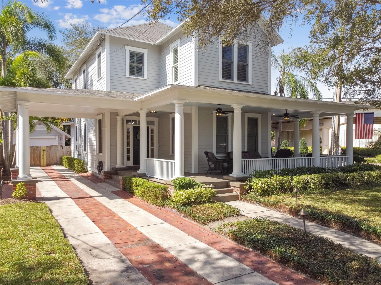 Image 2 of 72 For 701 Packwood Avenue