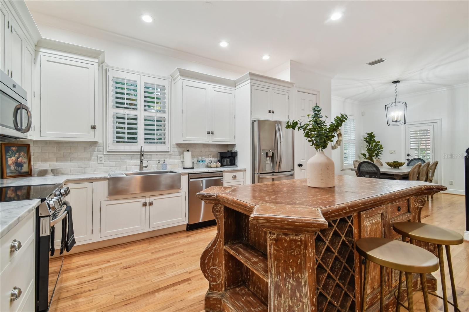 Image 20 of 72 For 701 Packwood Avenue