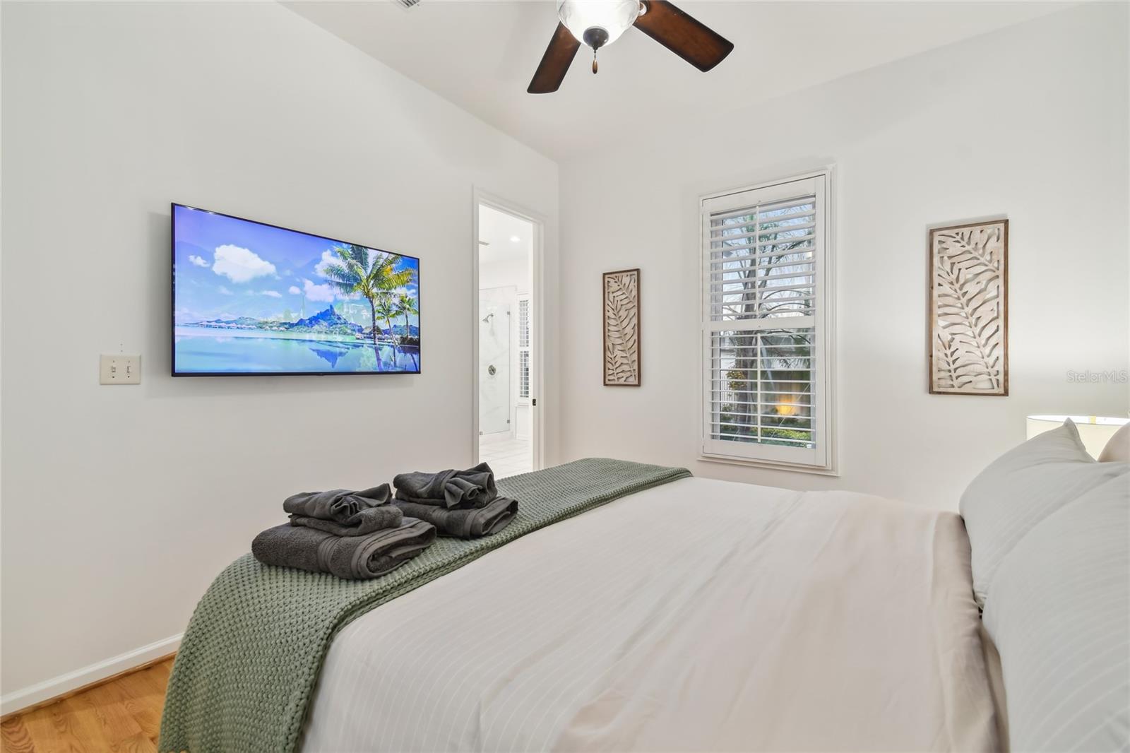 Image 40 of 72 For 701 Packwood Avenue