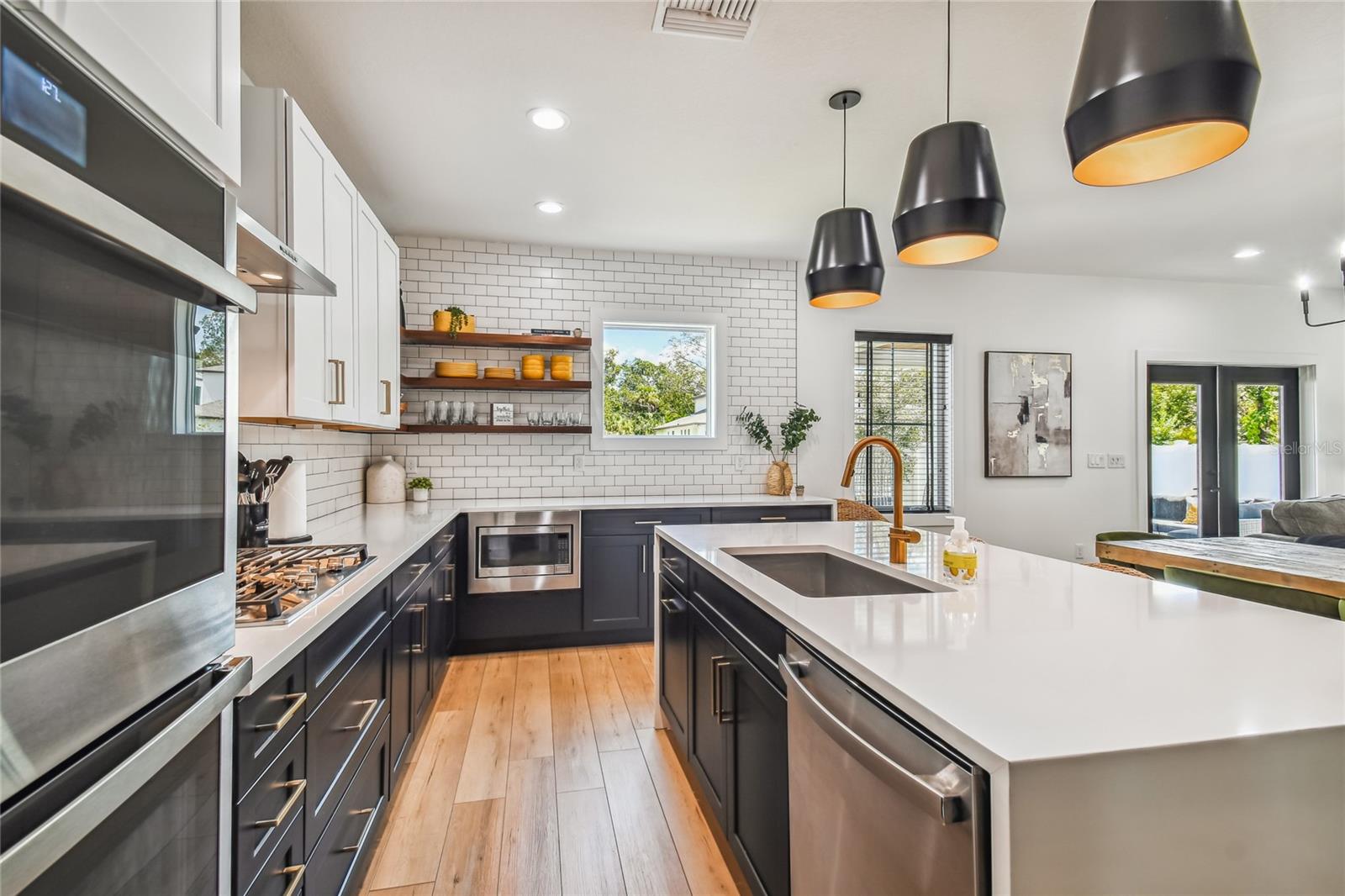 Image 18 of 54 For 4119 Boulevard