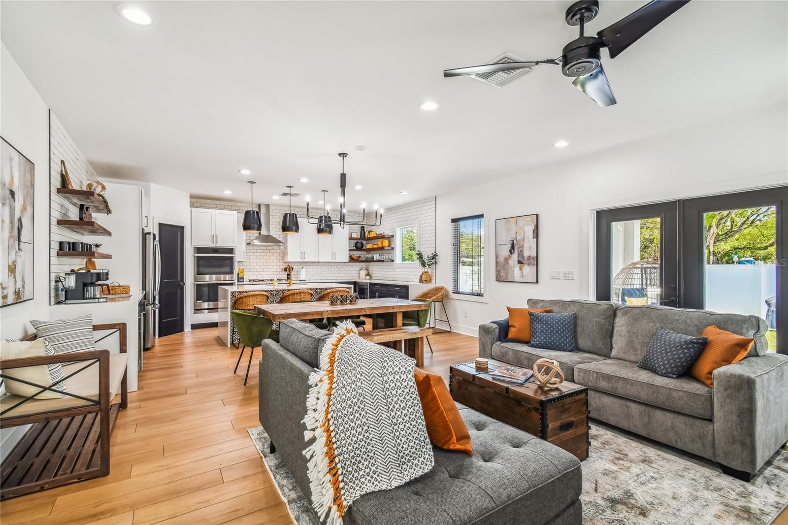 Image 21 of 54 For 4119 Boulevard