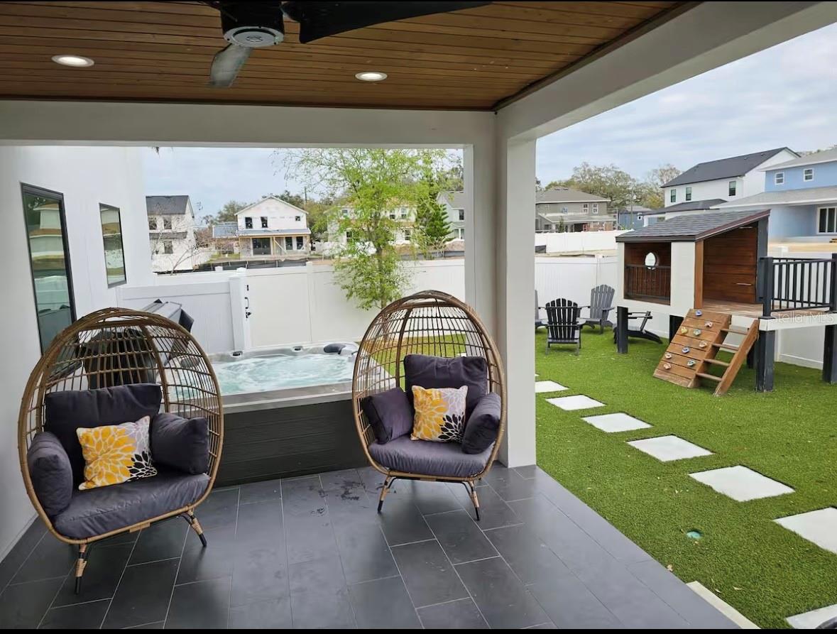 Image 26 of 54 For 4119 Boulevard