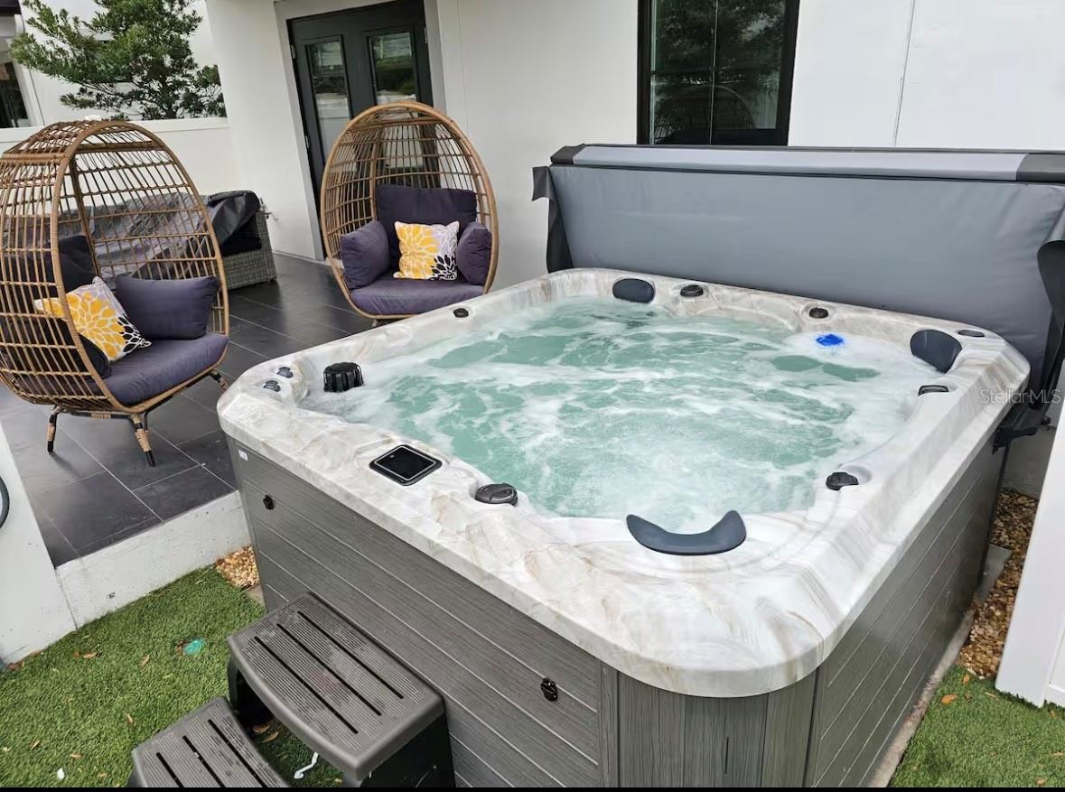 Image 27 of 54 For 4119 Boulevard