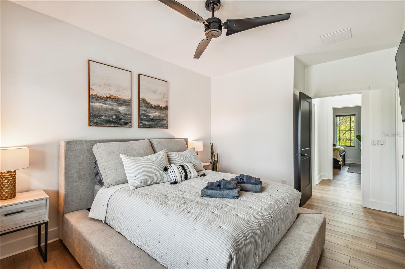 Image 38 of 54 For 4119 Boulevard