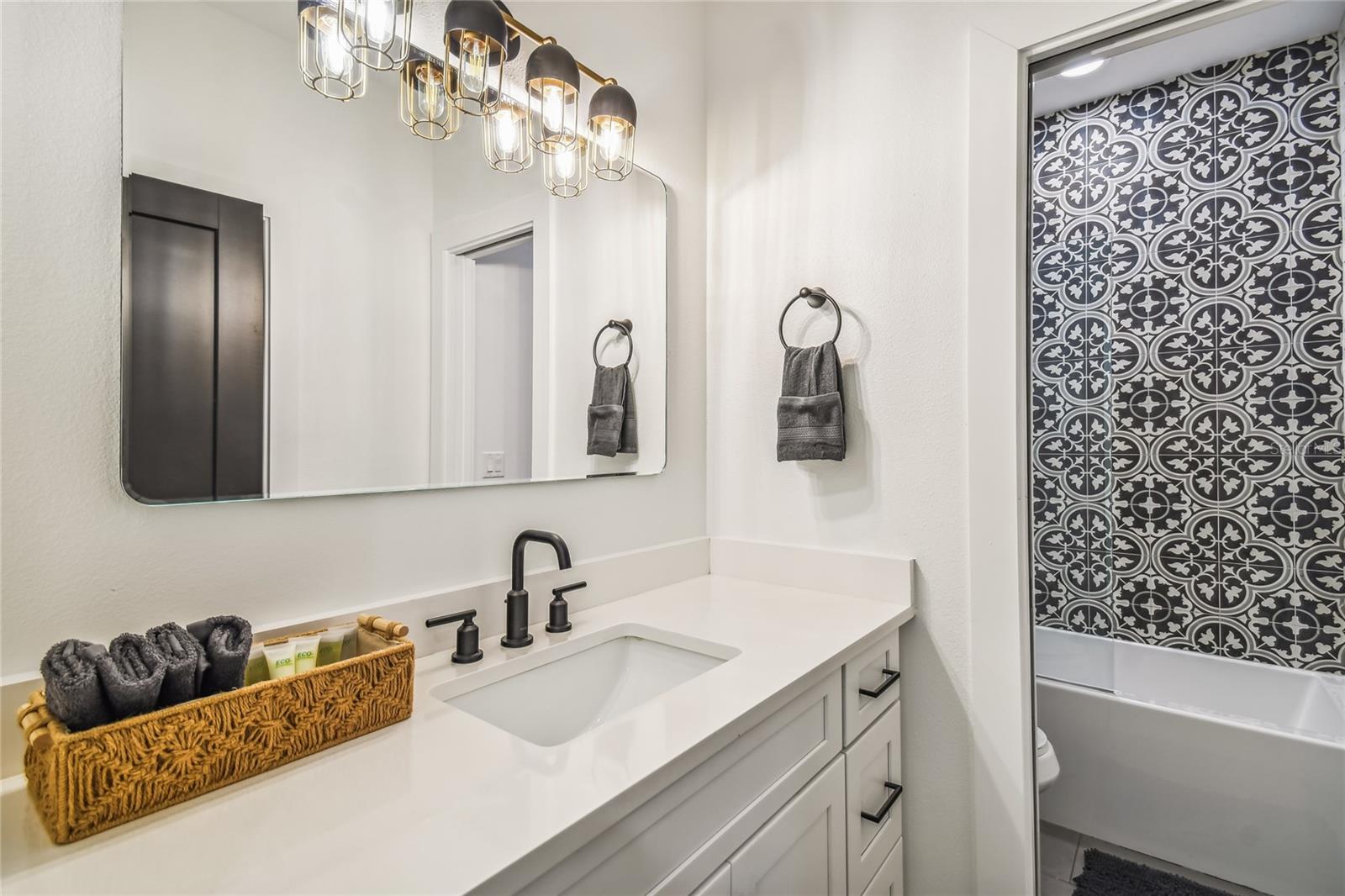 Image 39 of 54 For 4119 Boulevard