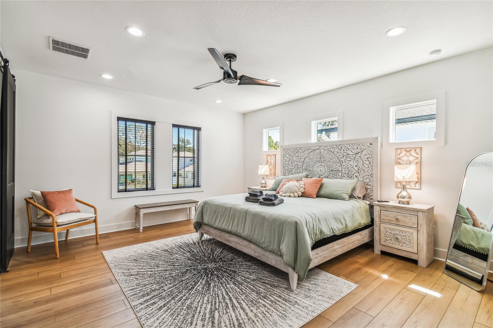 Image 45 of 54 For 4119 Boulevard