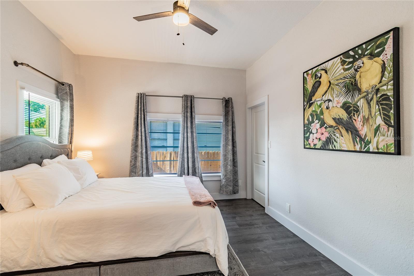 Listing photo id 9 for 1310 19th Avenue A