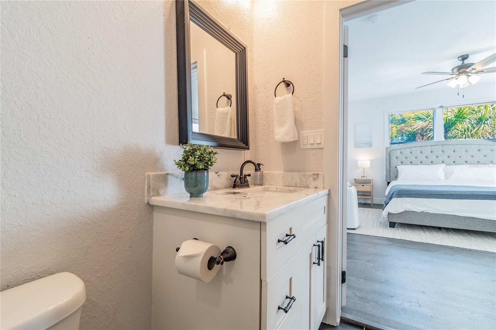 Listing photo id 41 for 1310 19th Avenue A