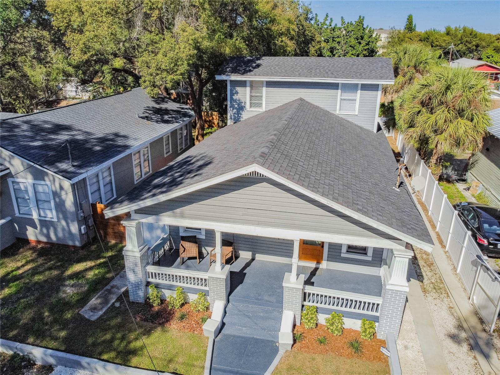 Listing photo id 49 for 1310 19th Avenue A