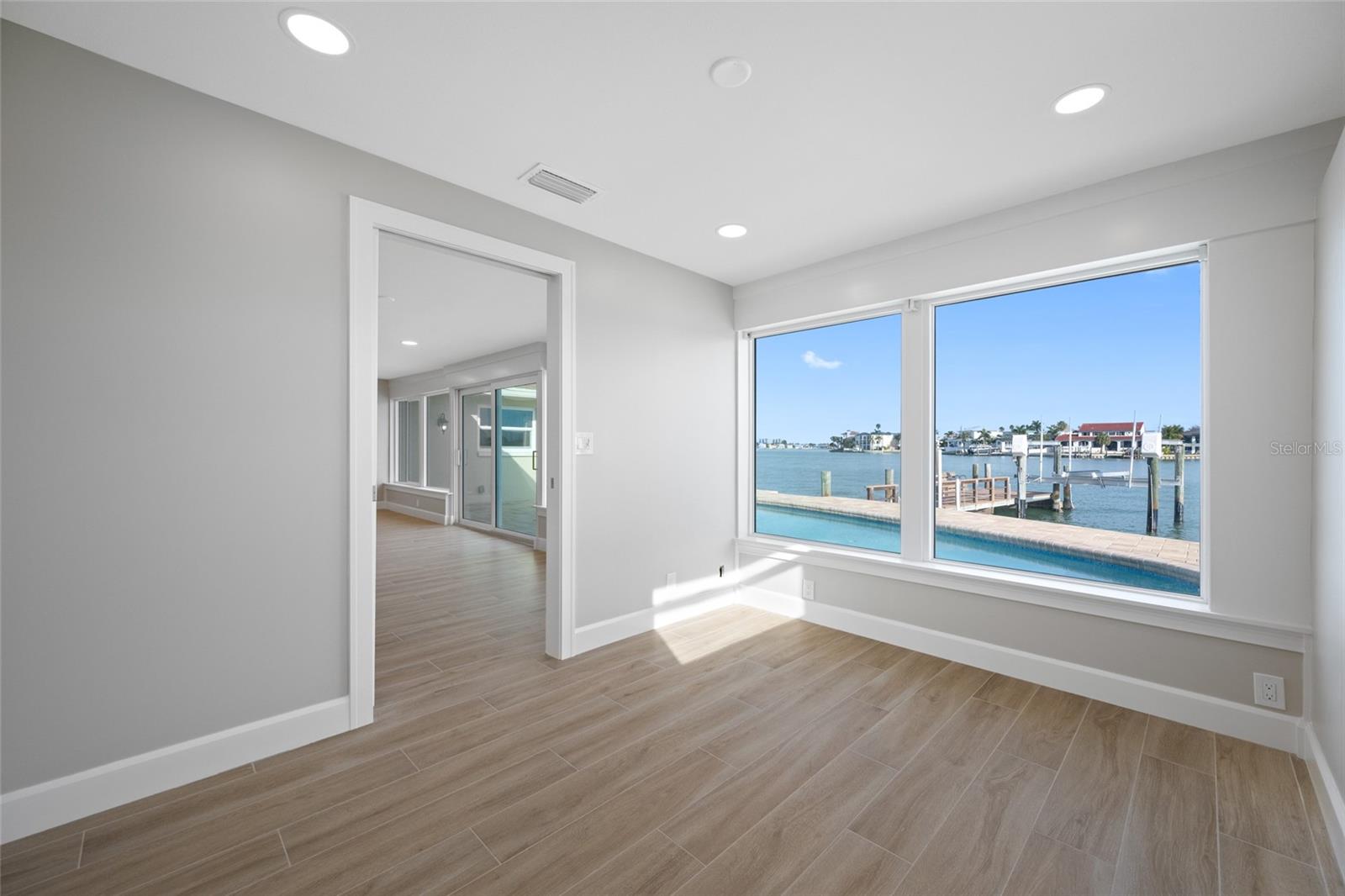 Image 27 of 75 For 6331 4th Palm Point