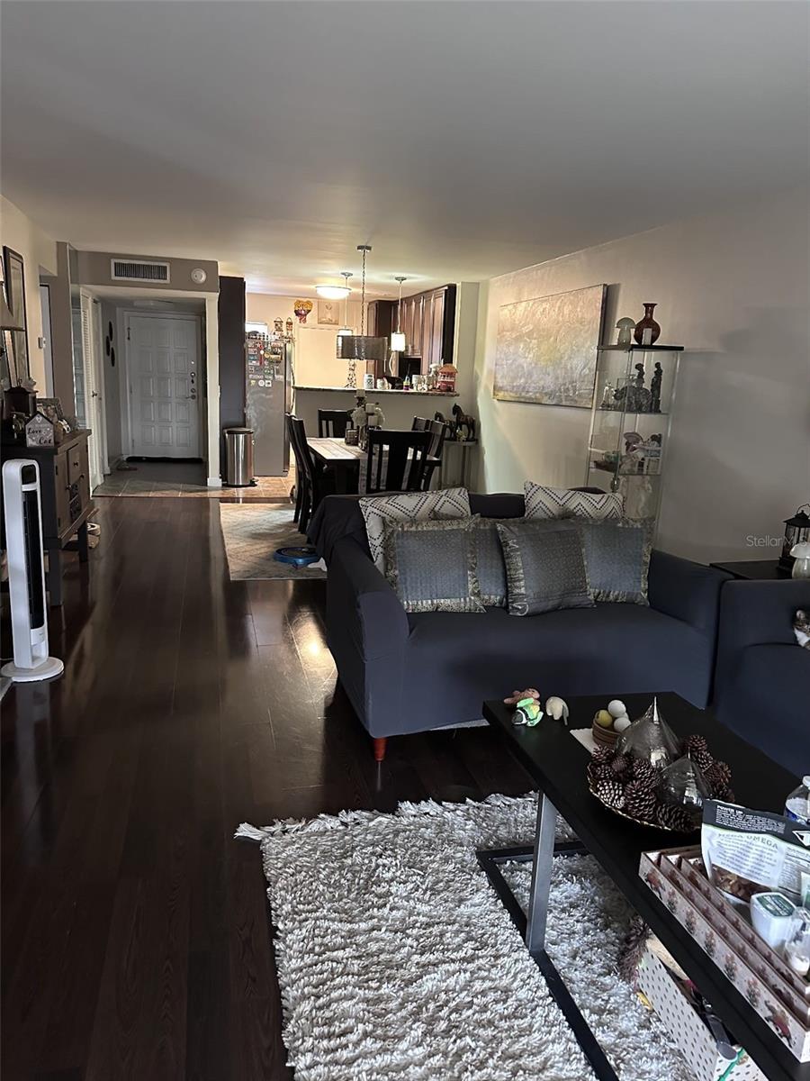 Image 3 of 9 For 6260 Falls Circle Drive 311