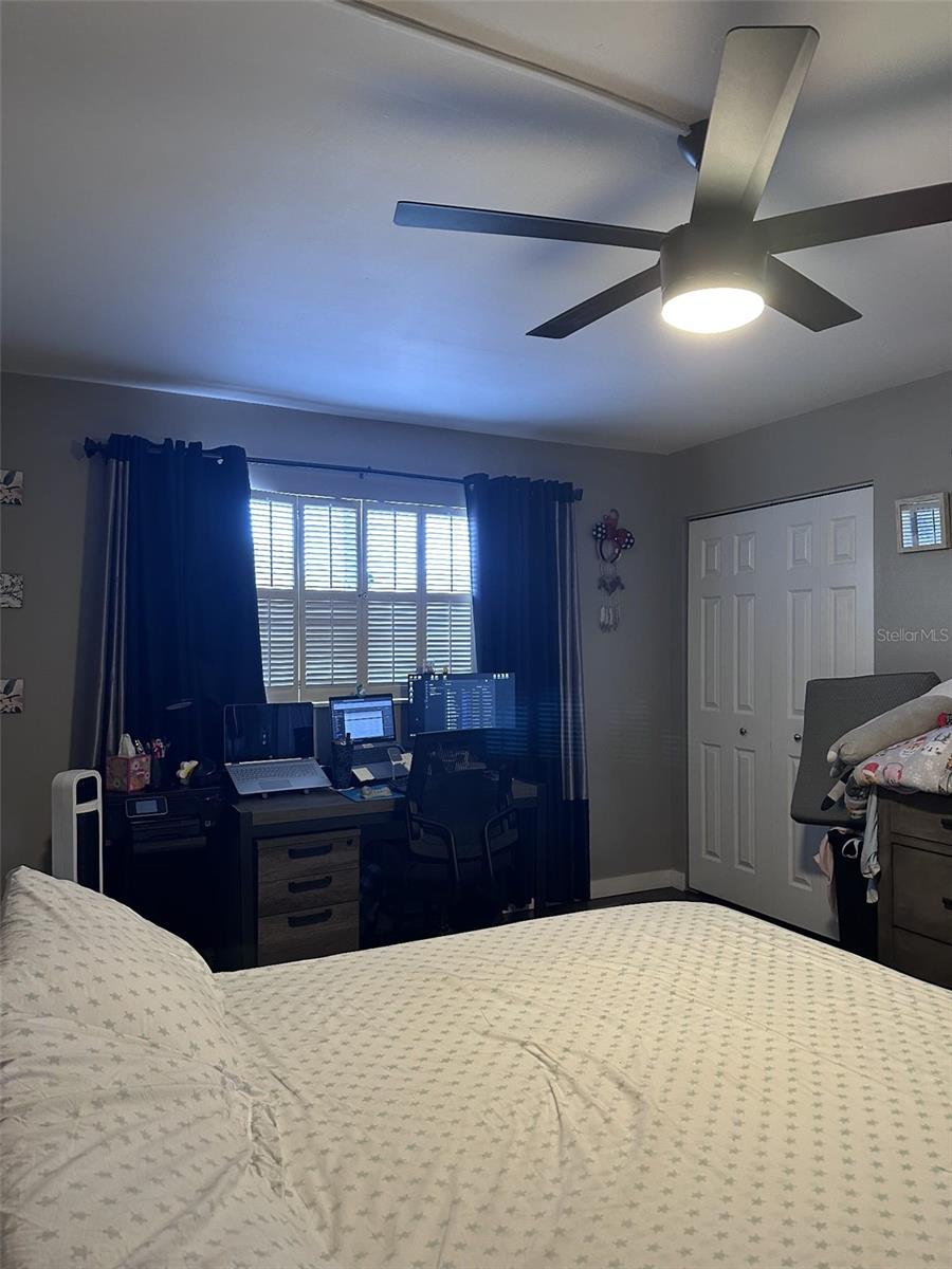 Image 4 of 9 For 6260 Falls Circle Drive 311