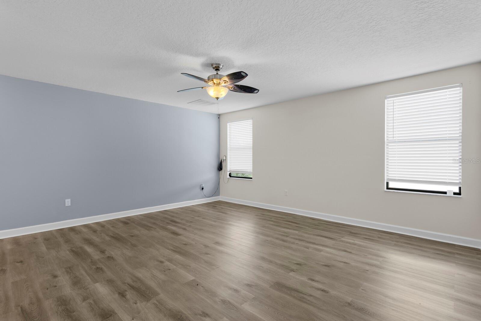 Image 18 of 54 For 19415 Paddock View Drive