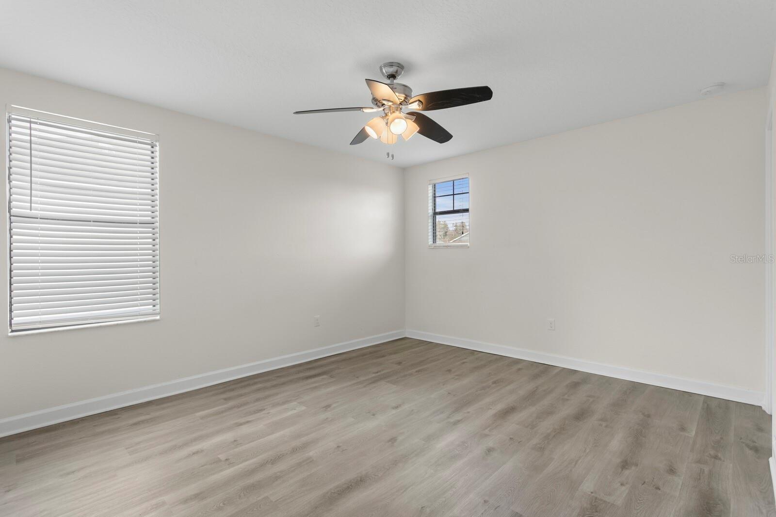 Image 32 of 54 For 19415 Paddock View Drive