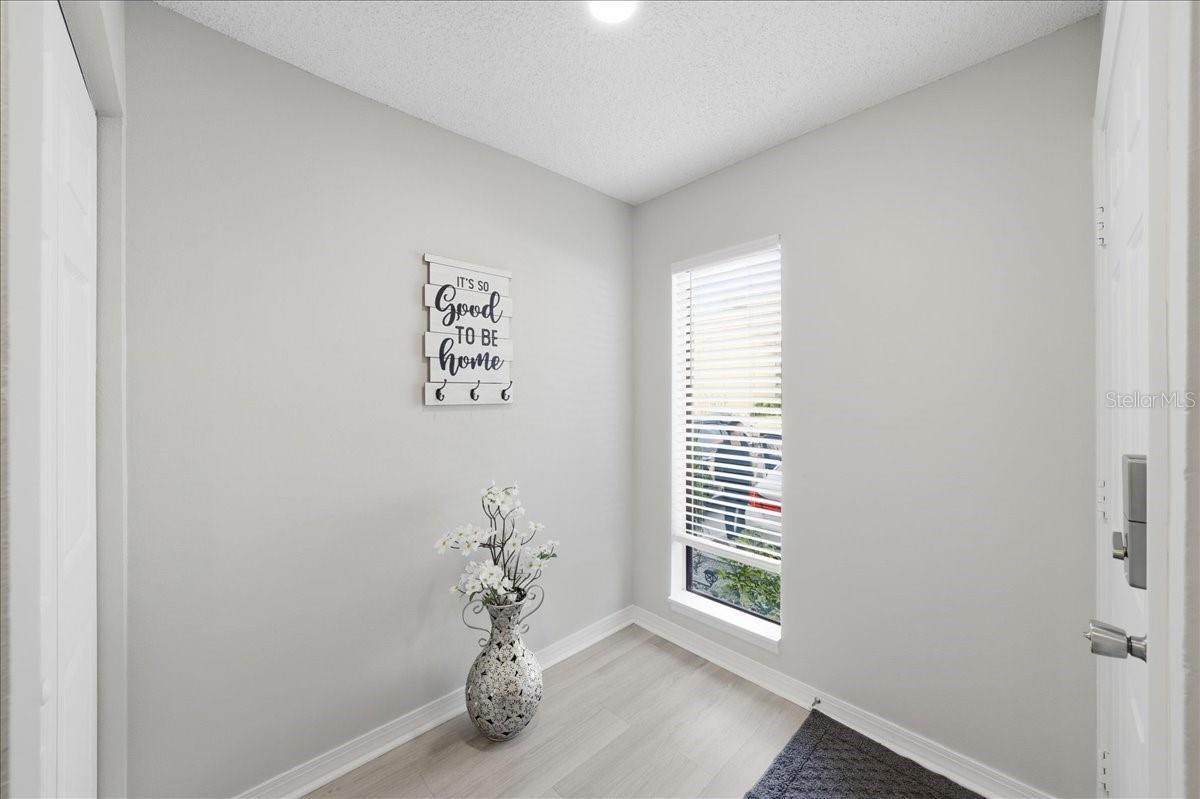 Image 6 of 44 For 1453 Highland Ridge Circle