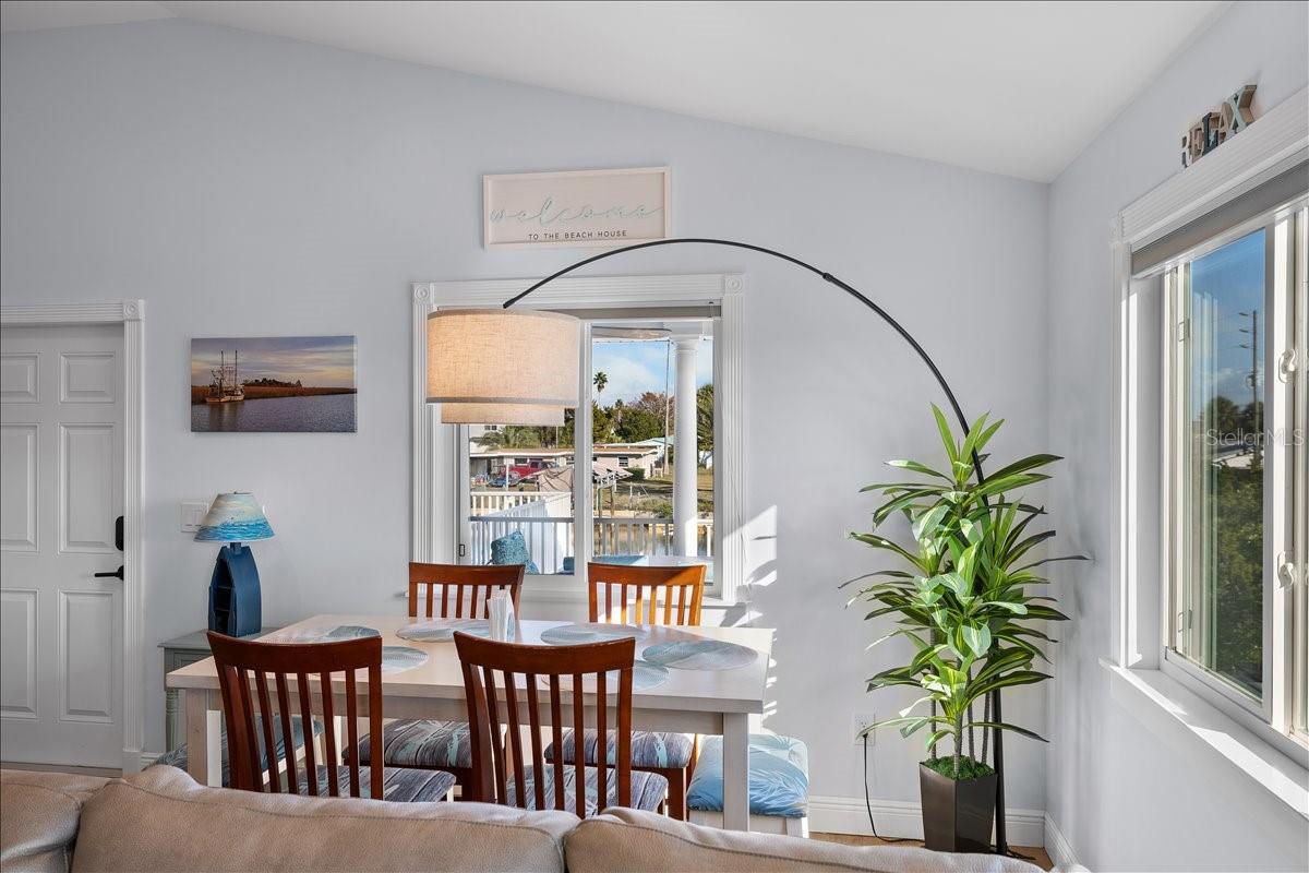 Image 20 of 47 For 4452 Kingston Drive