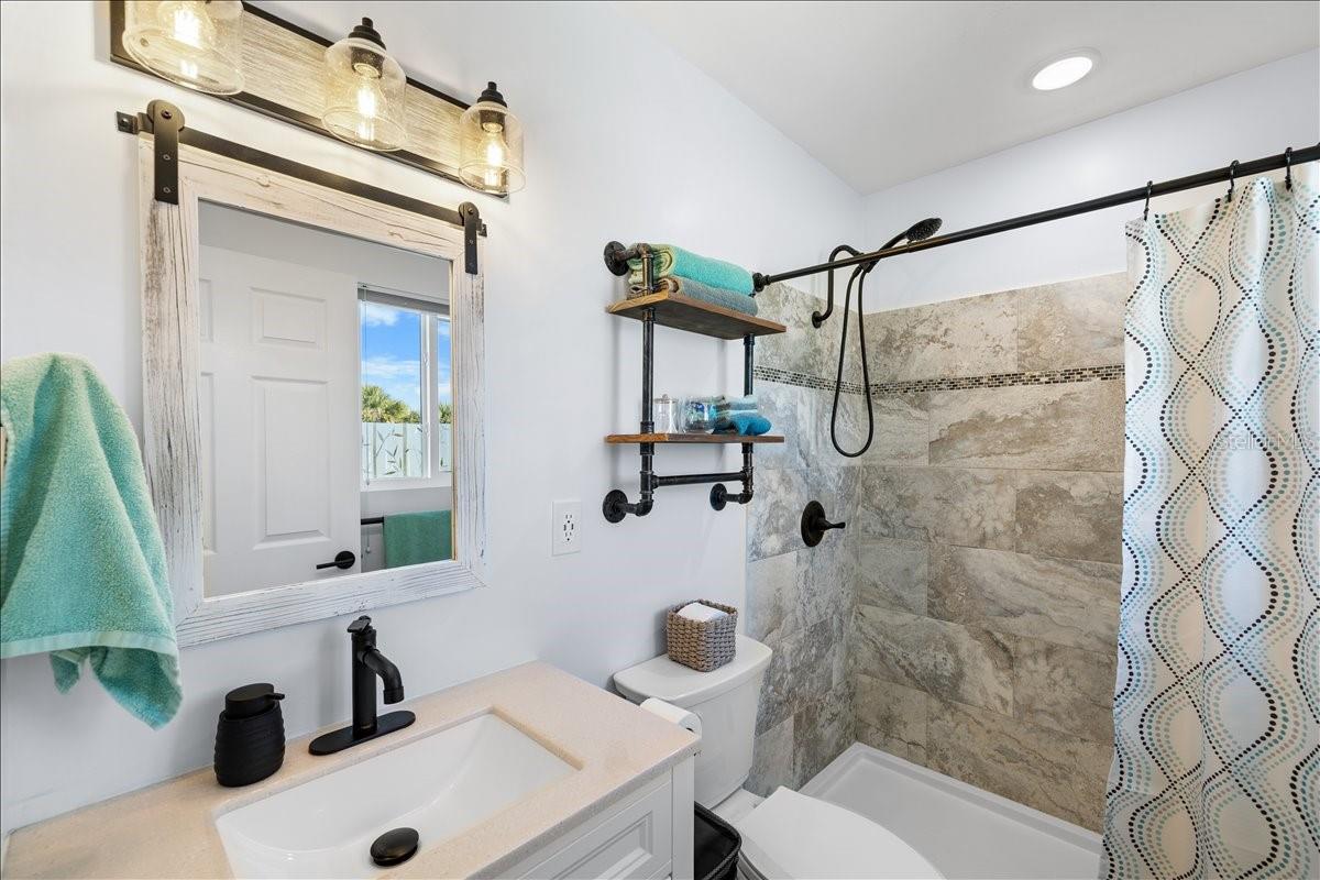 Image 24 of 47 For 4452 Kingston Drive