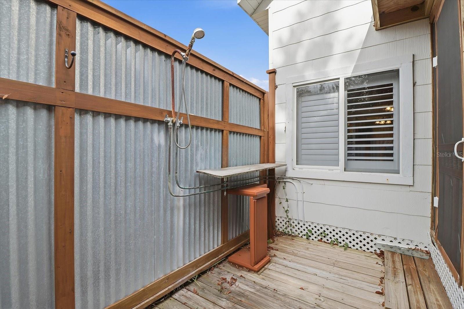 Image 32 of 45 For 5415 Riverside Drive