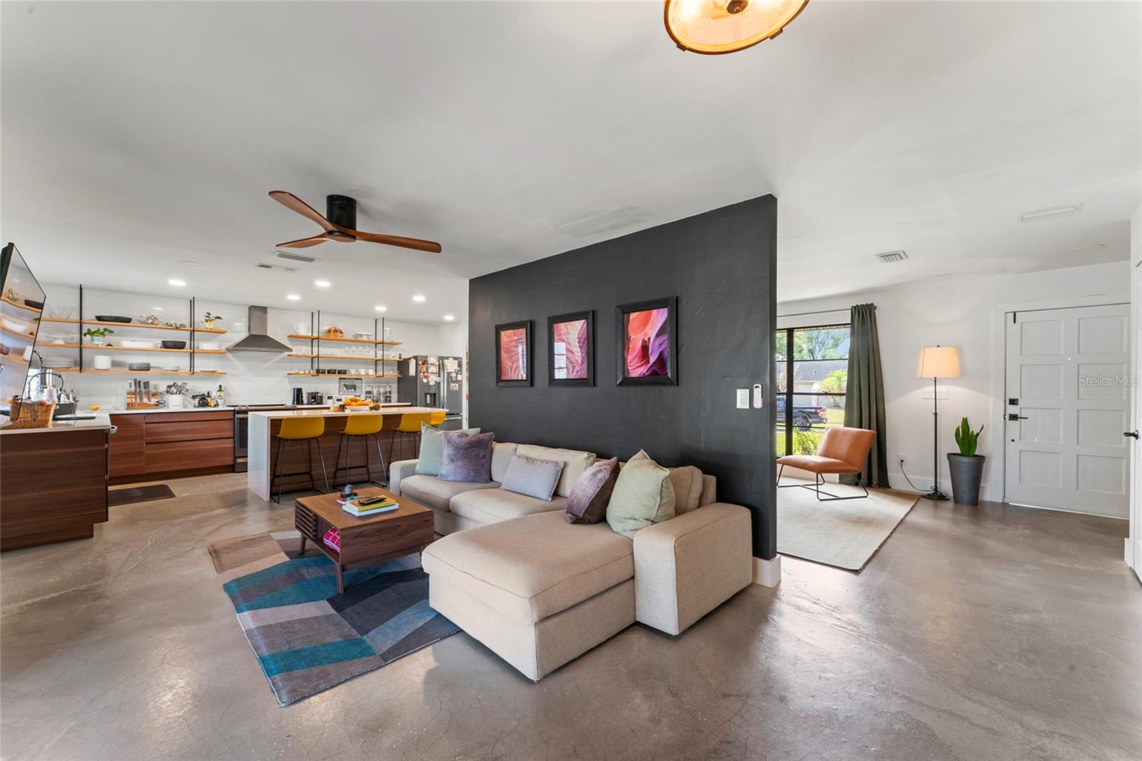 Image 19 of 62 For 16303 Calidonia Lane