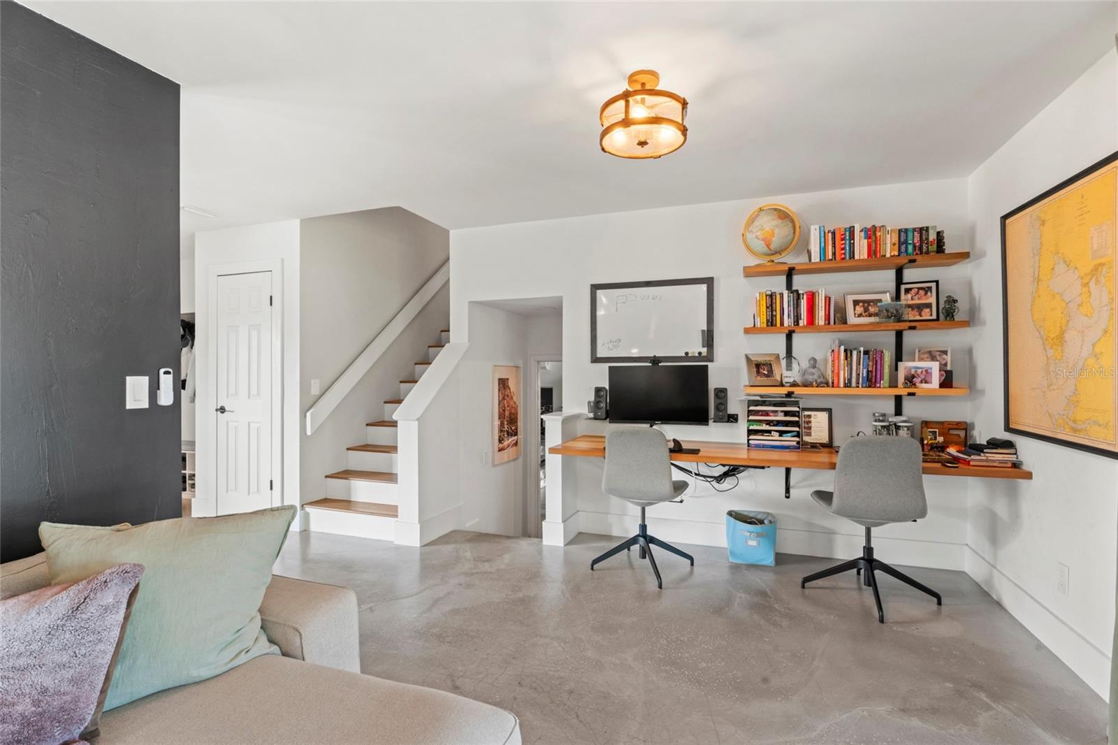 Image 22 of 62 For 16303 Calidonia Lane