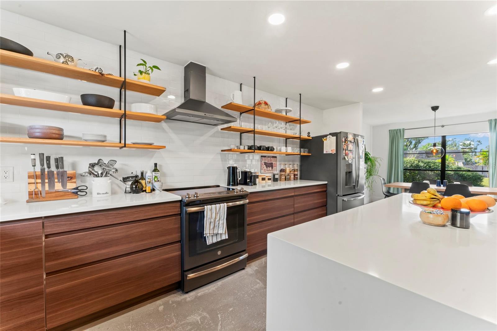 Image 24 of 62 For 16303 Calidonia Lane