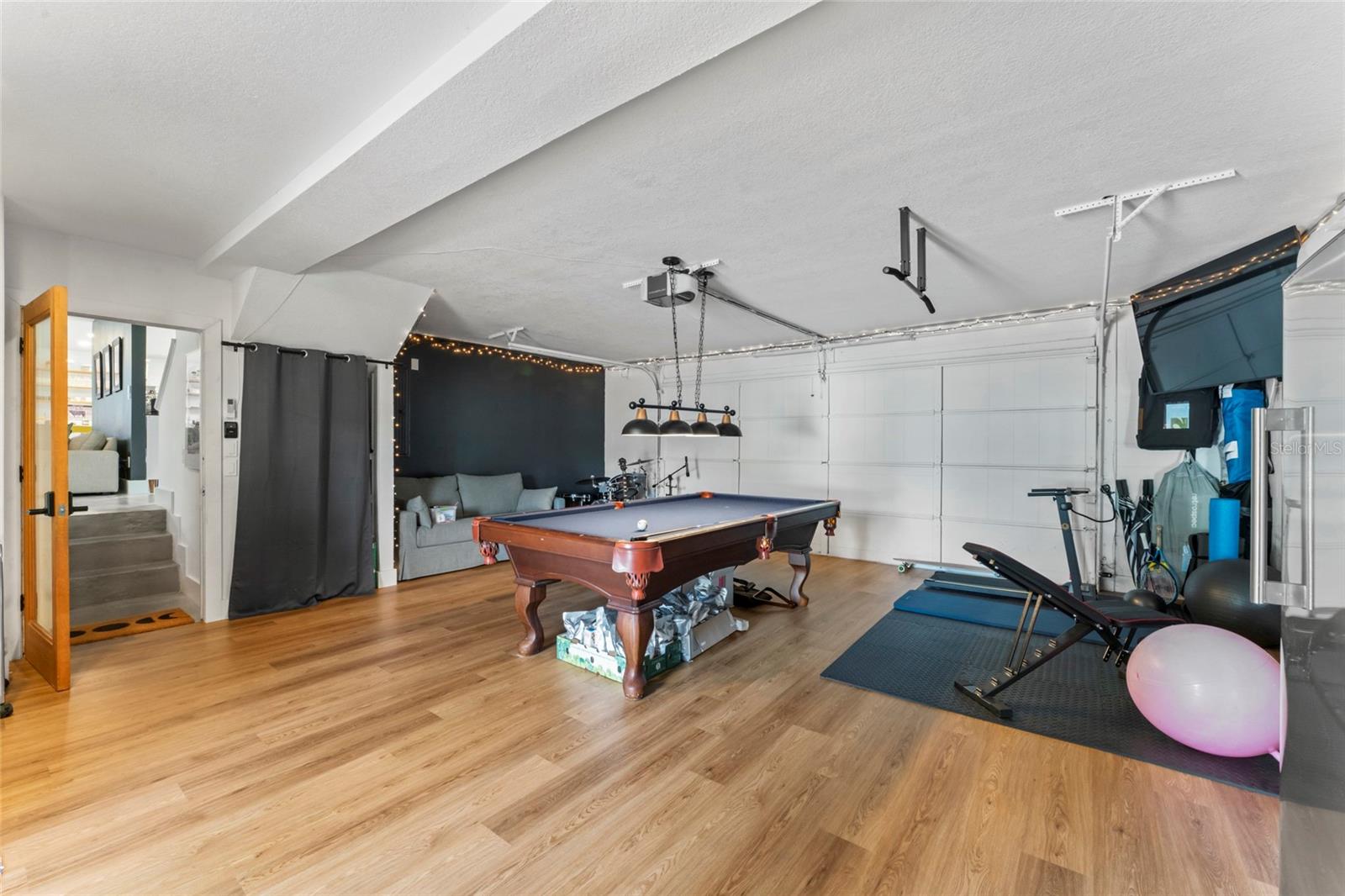 Image 36 of 62 For 16303 Calidonia Lane