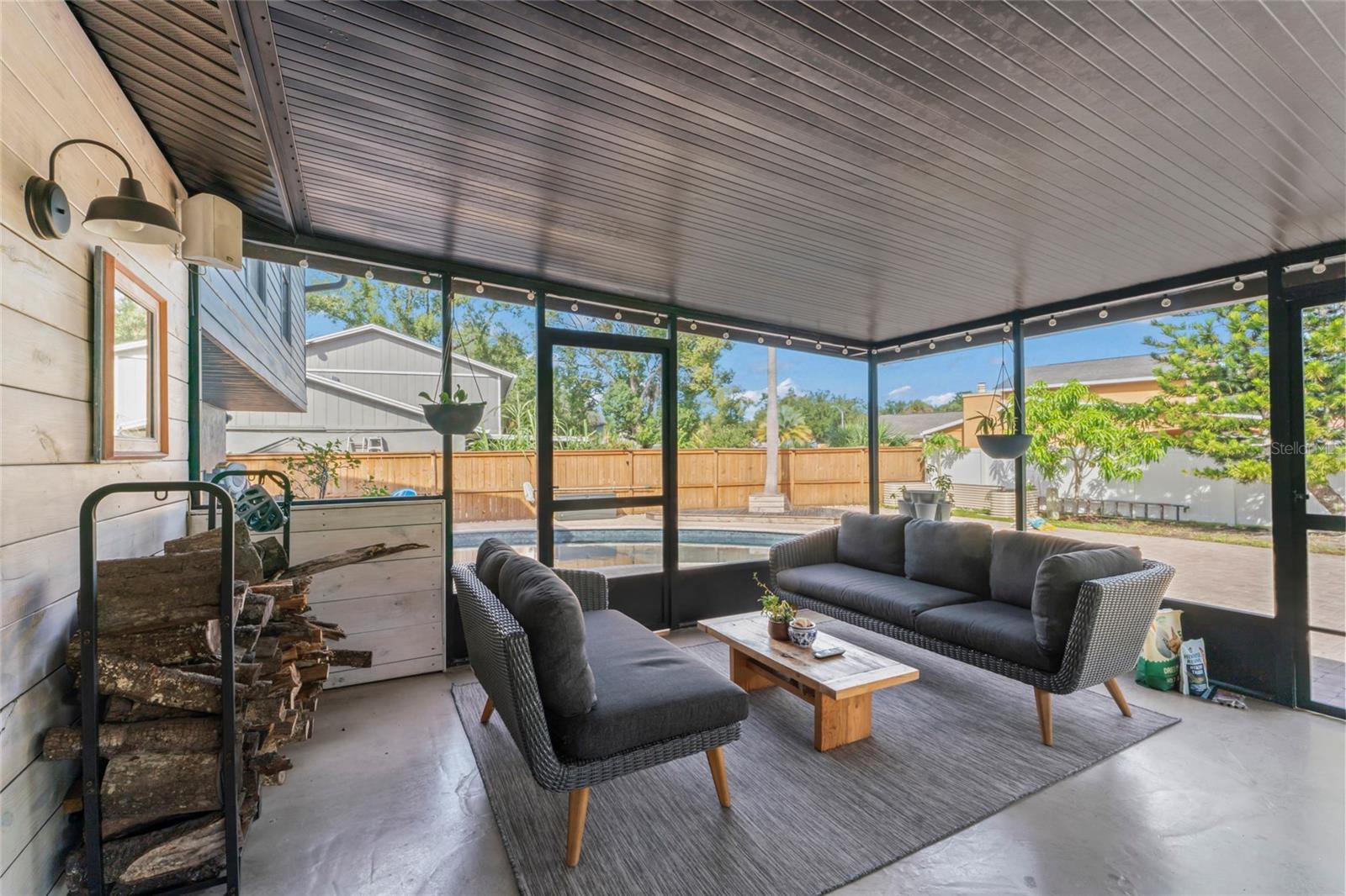 Image 51 of 62 For 16303 Calidonia Lane