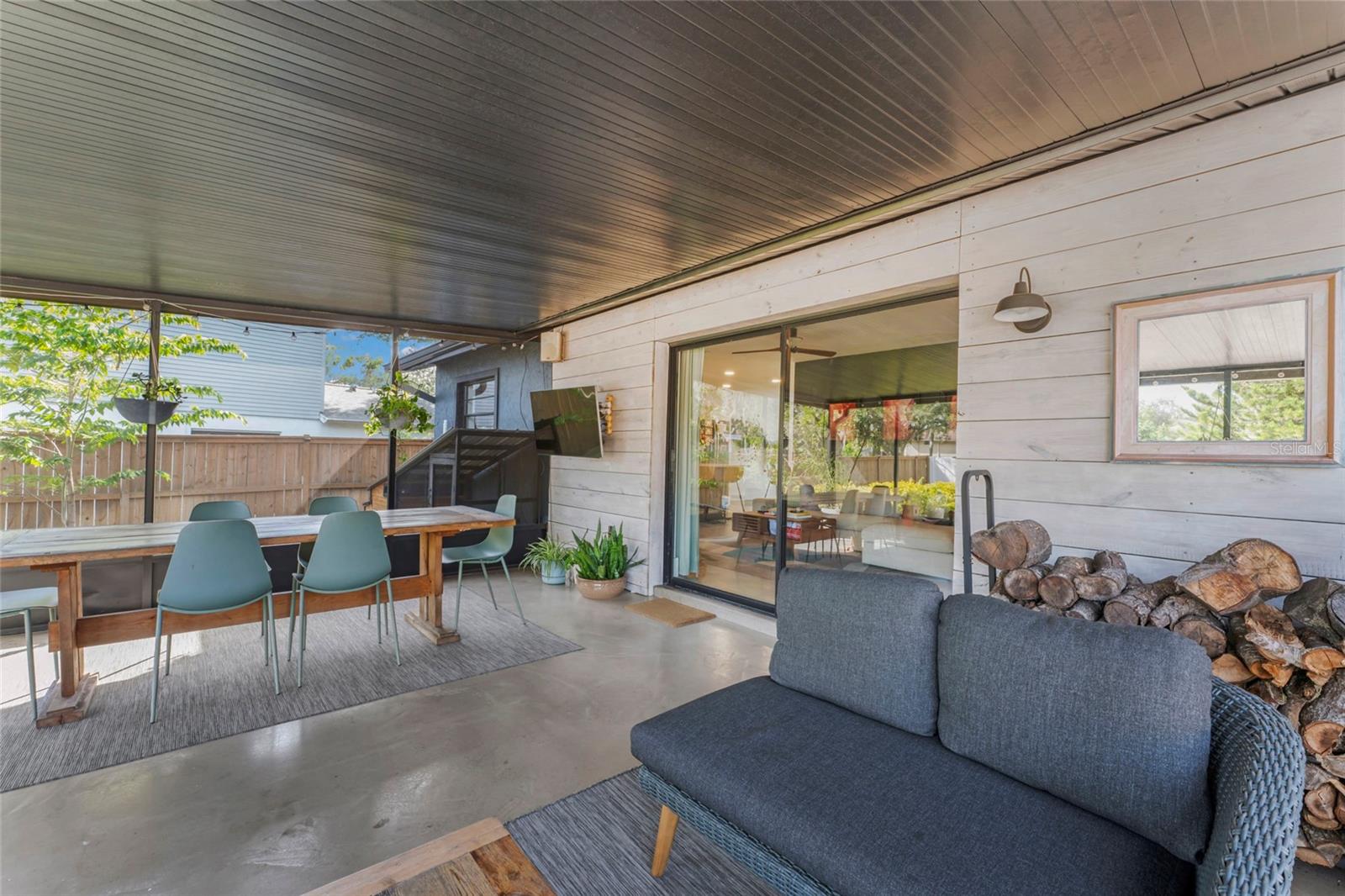 Image 52 of 62 For 16303 Calidonia Lane