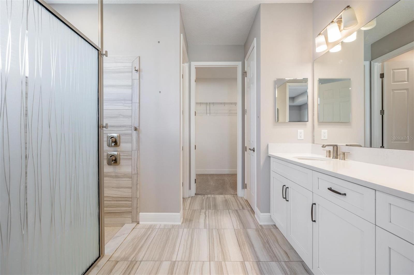 Image 17 of 45 For 33091 Sycamore Leaf Drive