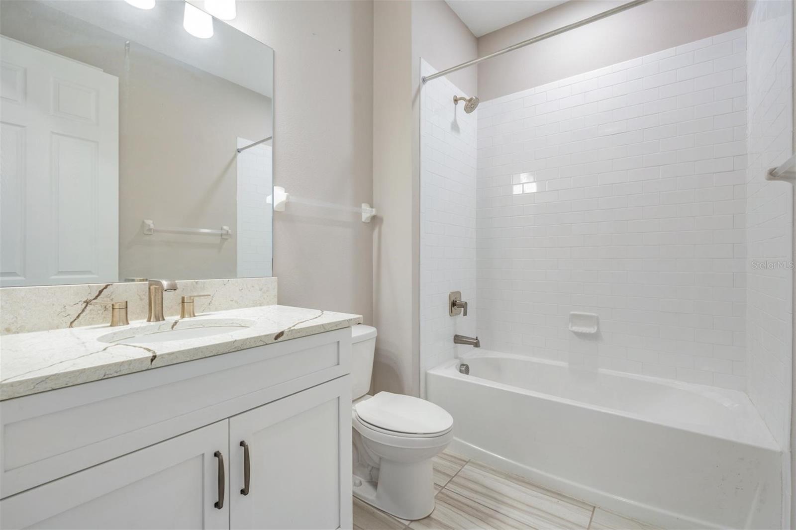 Image 20 of 45 For 33091 Sycamore Leaf Drive