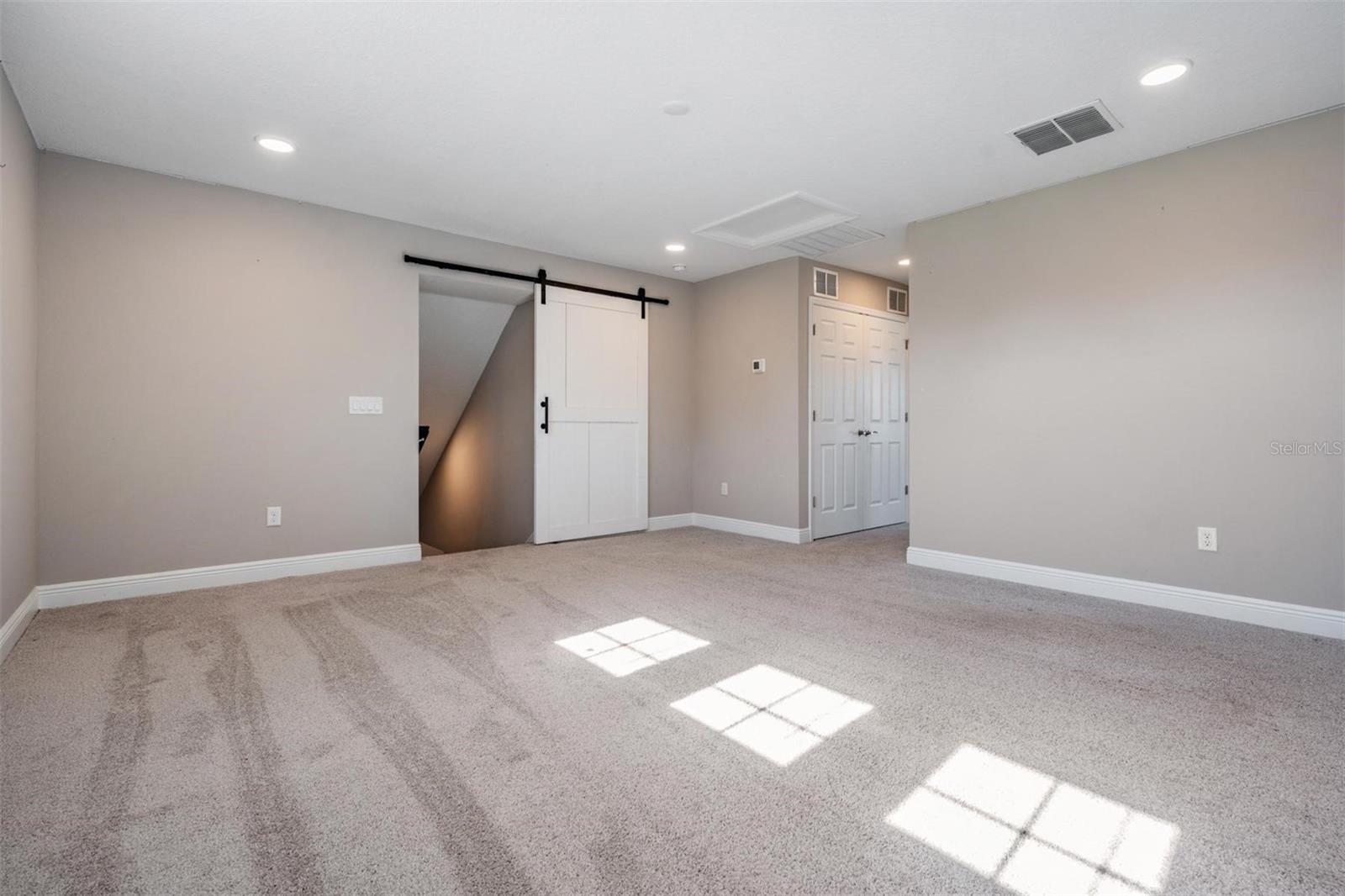 Image 25 of 45 For 33091 Sycamore Leaf Drive