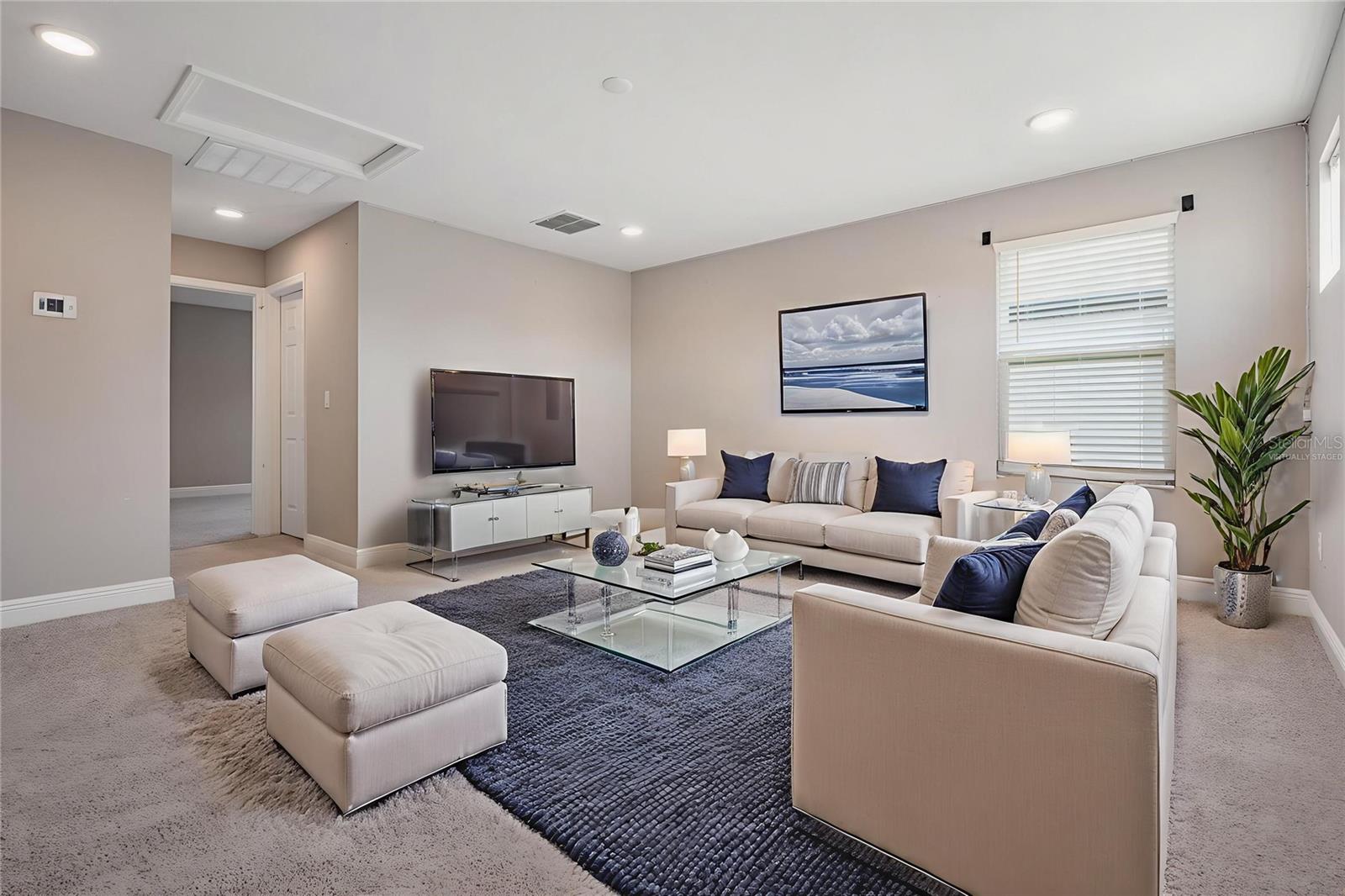 Image 26 of 45 For 33091 Sycamore Leaf Drive