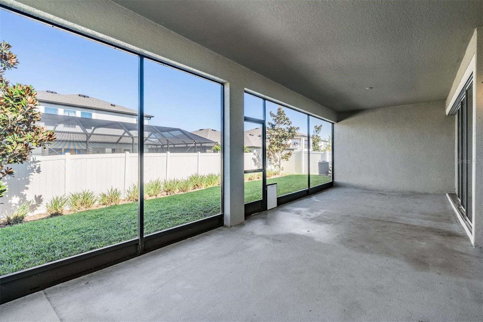 Image 30 of 45 For 33091 Sycamore Leaf Drive