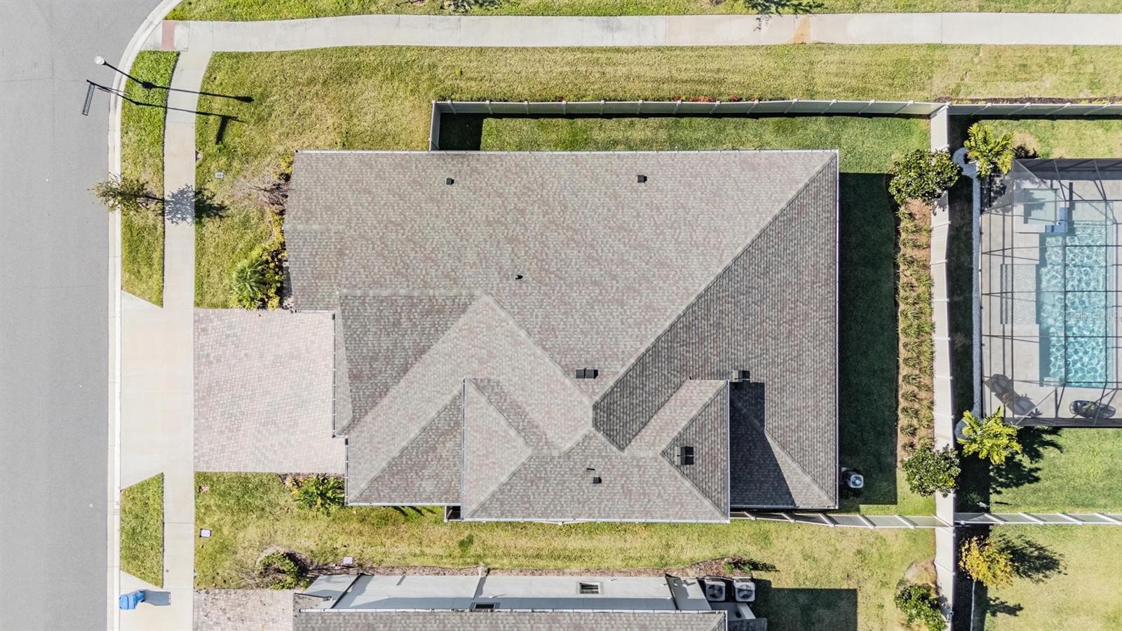 Image 34 of 45 For 33091 Sycamore Leaf Drive