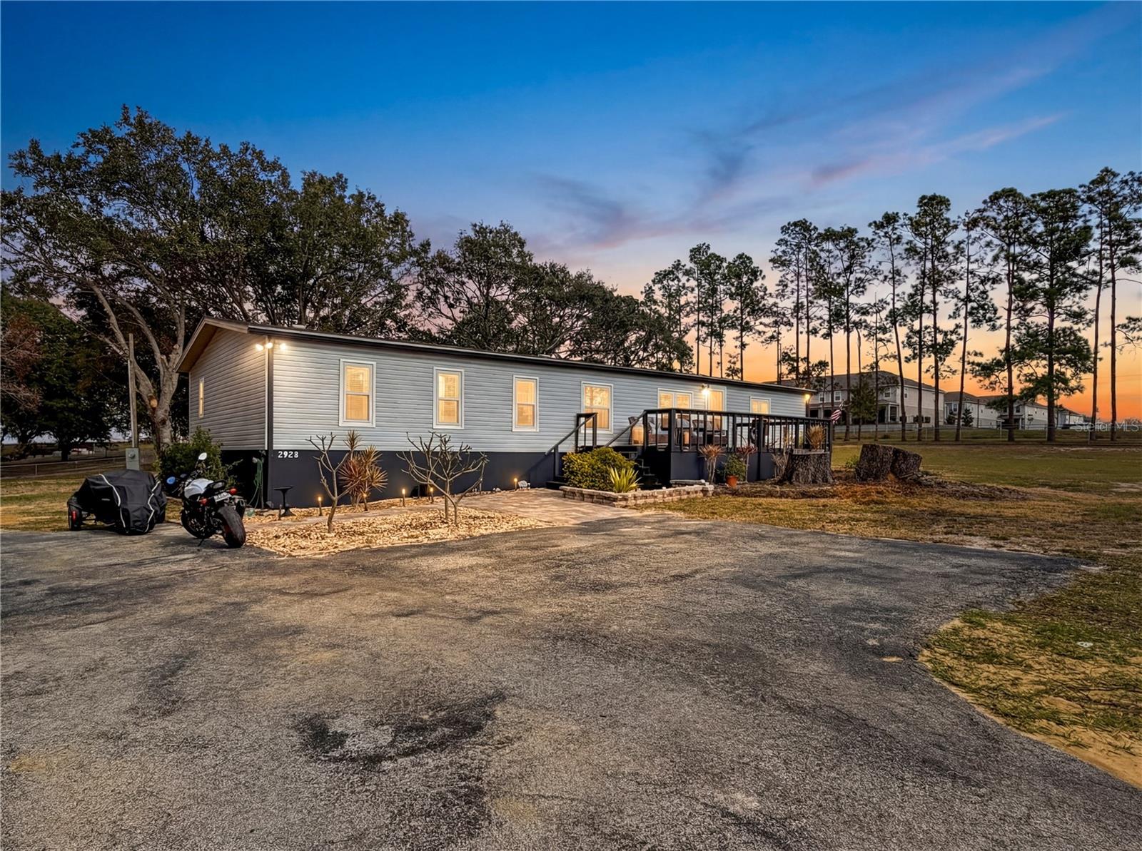 Image 4 of 68 For 2928 Holly Hill Grove 2 Road