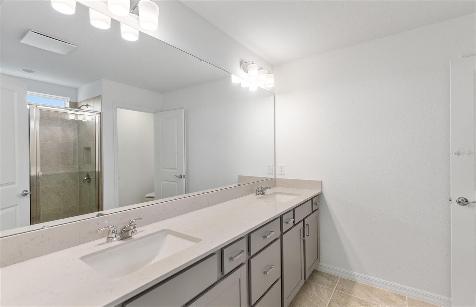 Image 10 of 29 For 1277 Lakeridge Way