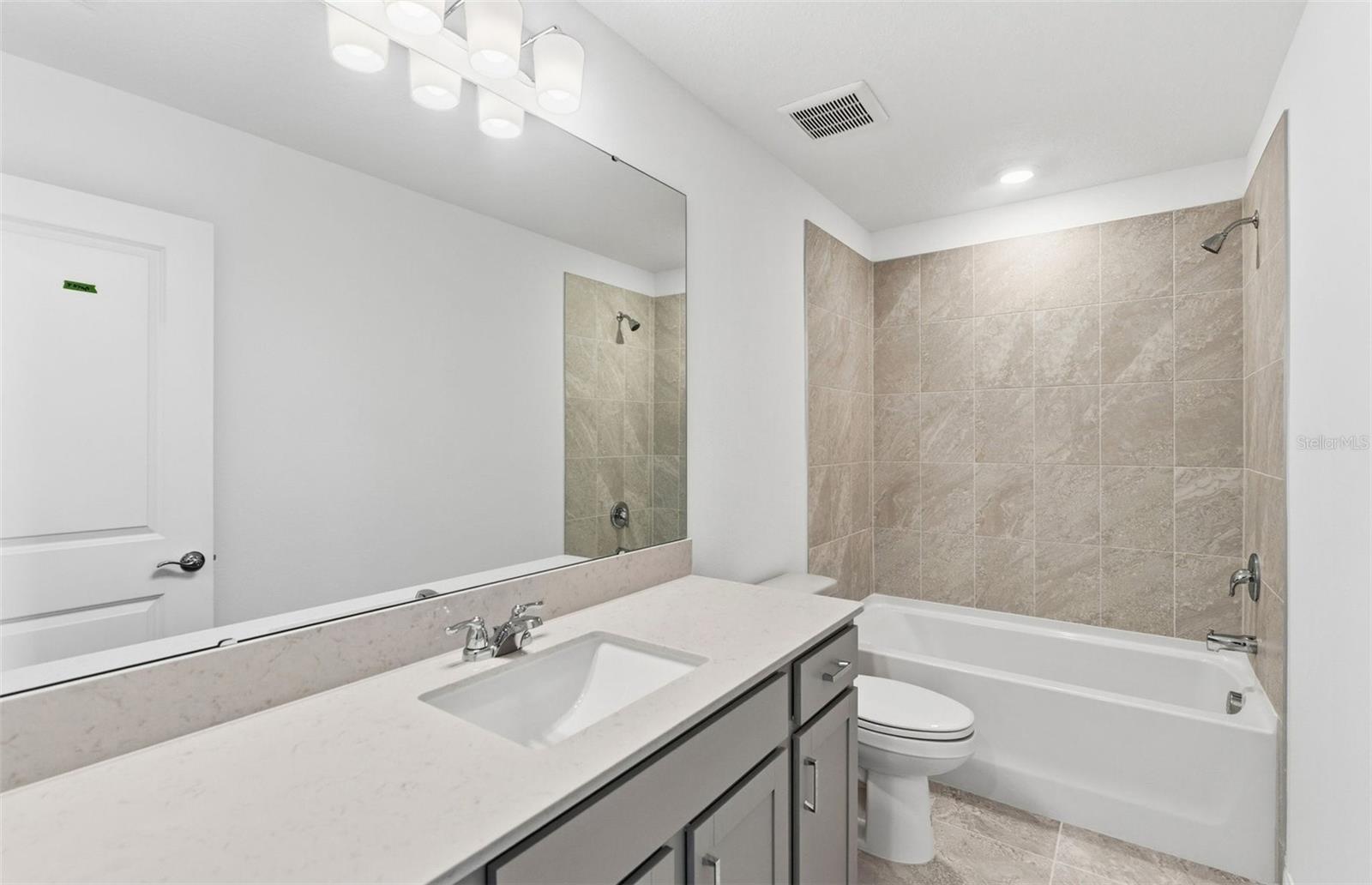 Image 14 of 29 For 1277 Lakeridge Way