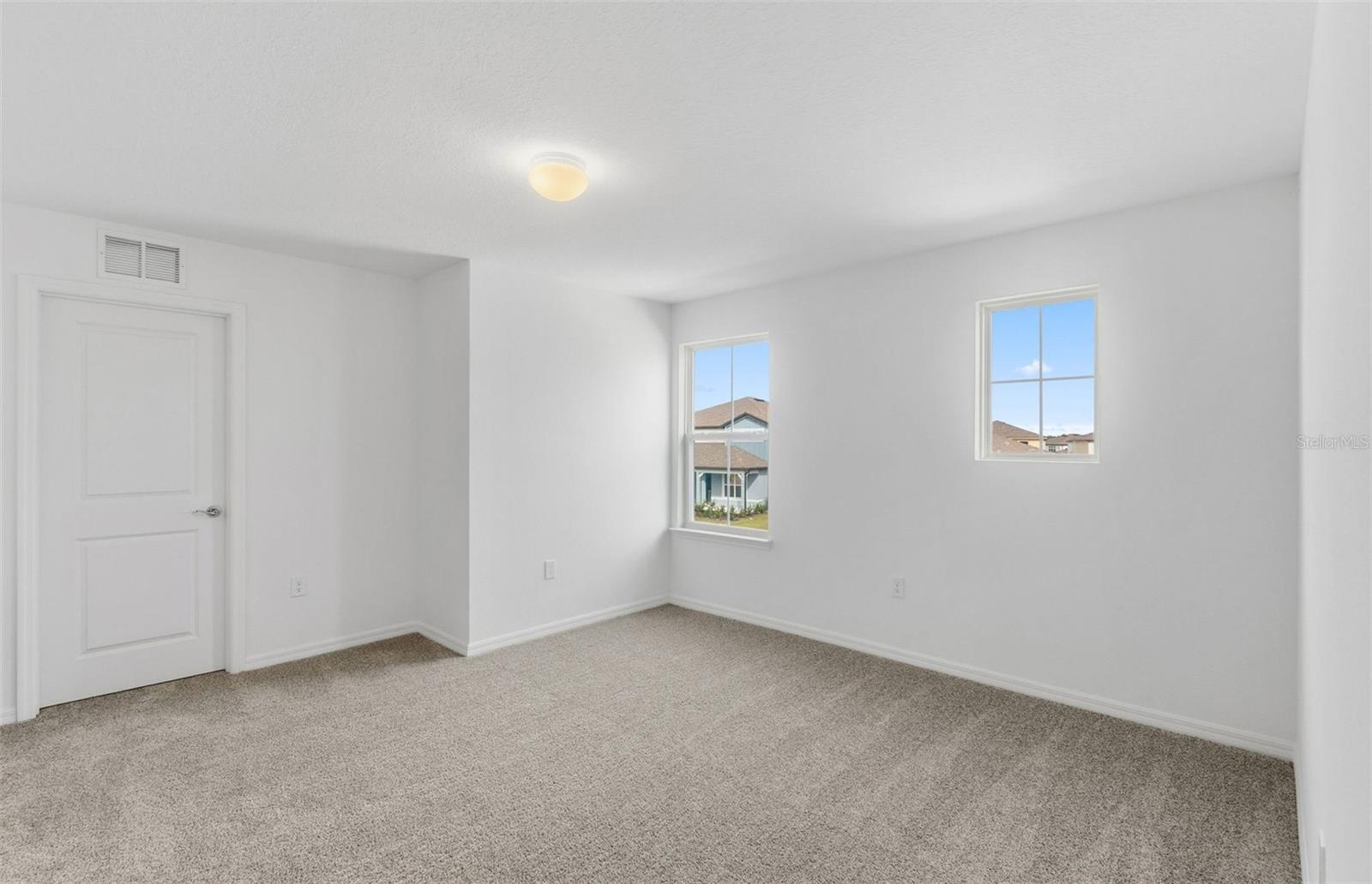 Image 8 of 29 For 1277 Lakeridge Way