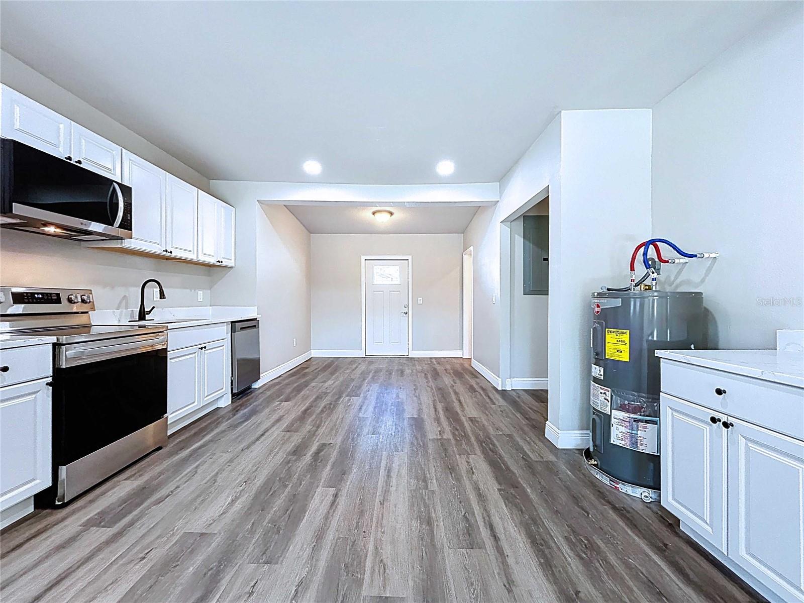 Image 13 of 70 For 1621 7th Avenue N