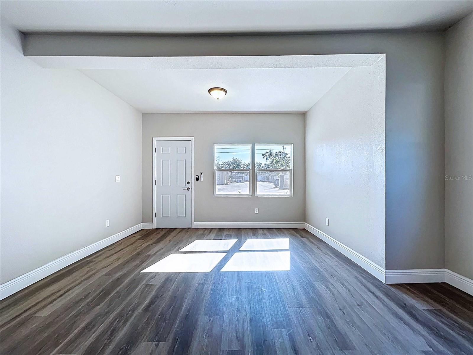 Image 26 of 70 For 1621 7th Avenue N