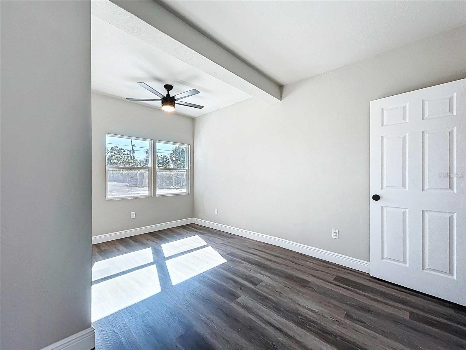 Image 38 of 70 For 1621 7th Avenue N