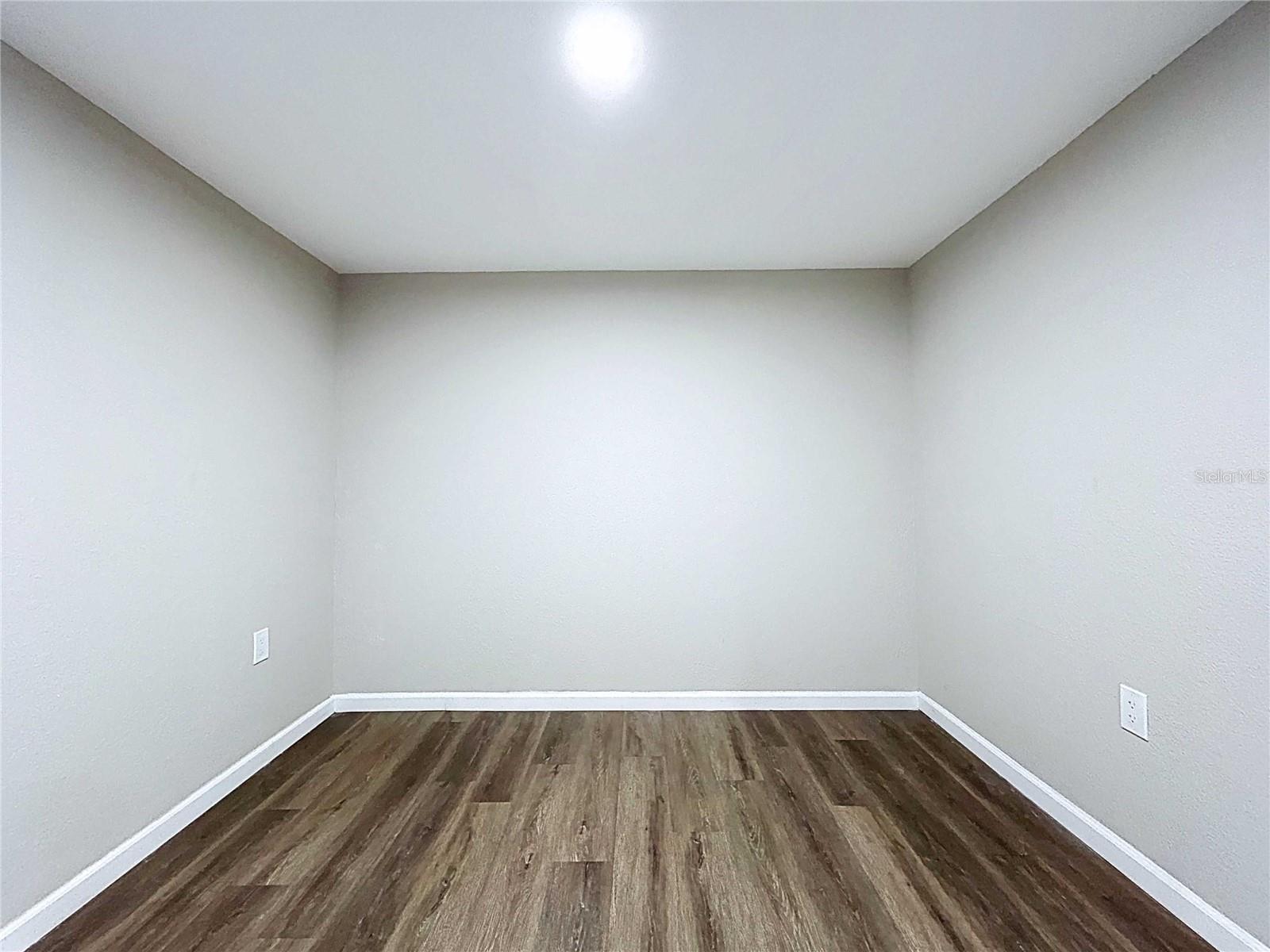 Image 50 of 70 For 1621 7th Avenue N